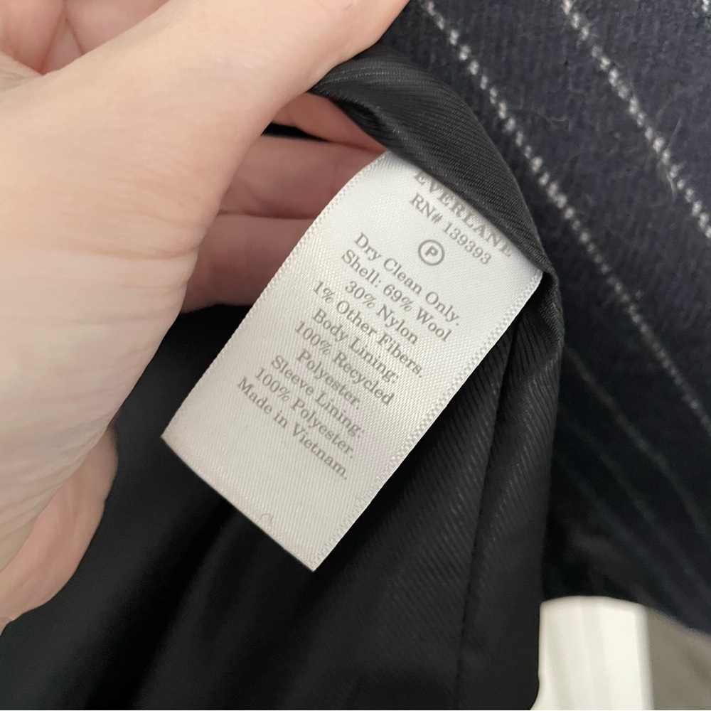 EVERLANE • oversized wool blend striped blazer jacket - Picture 4 of 4